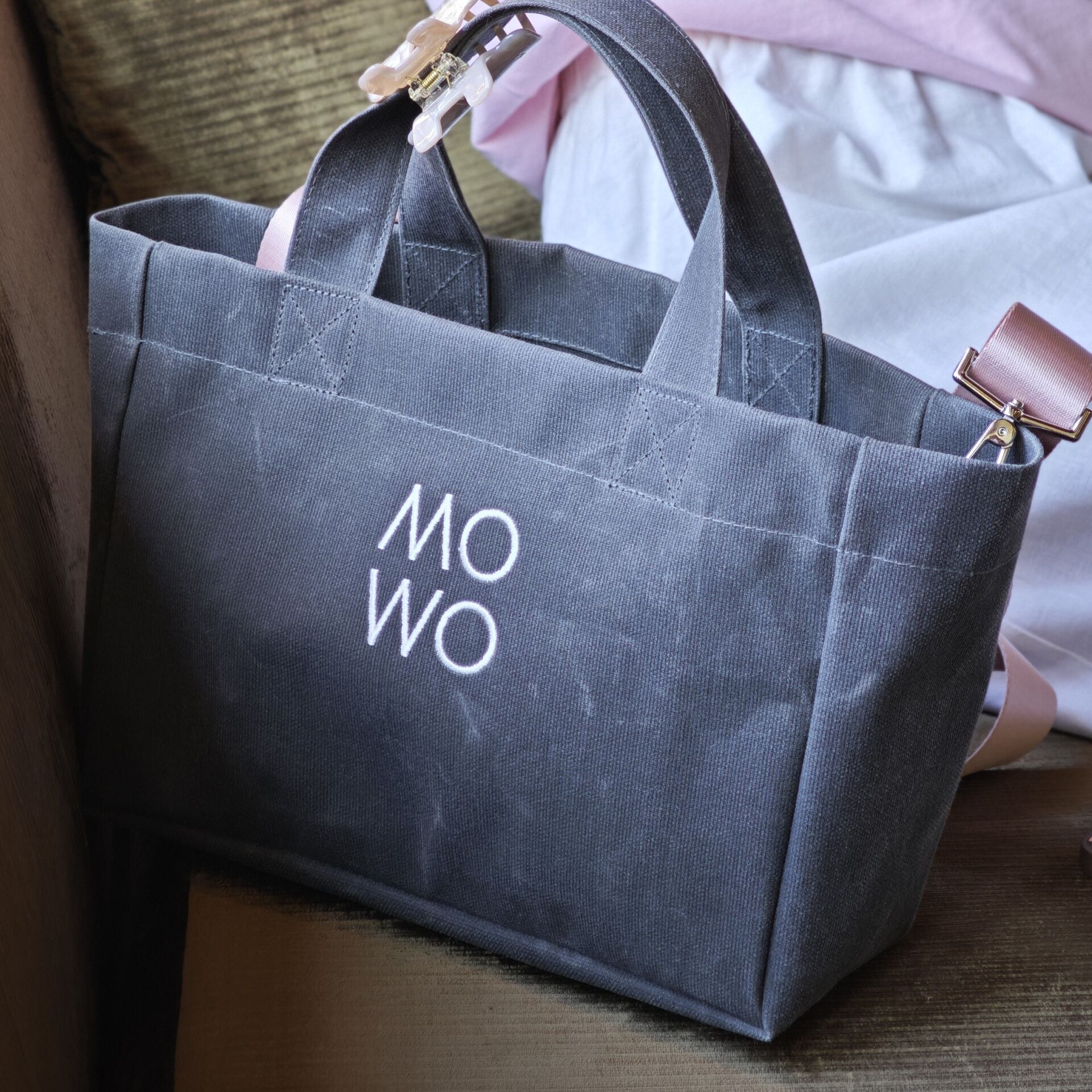 WAXED CANVAS ANTHRACITE MINI BAG