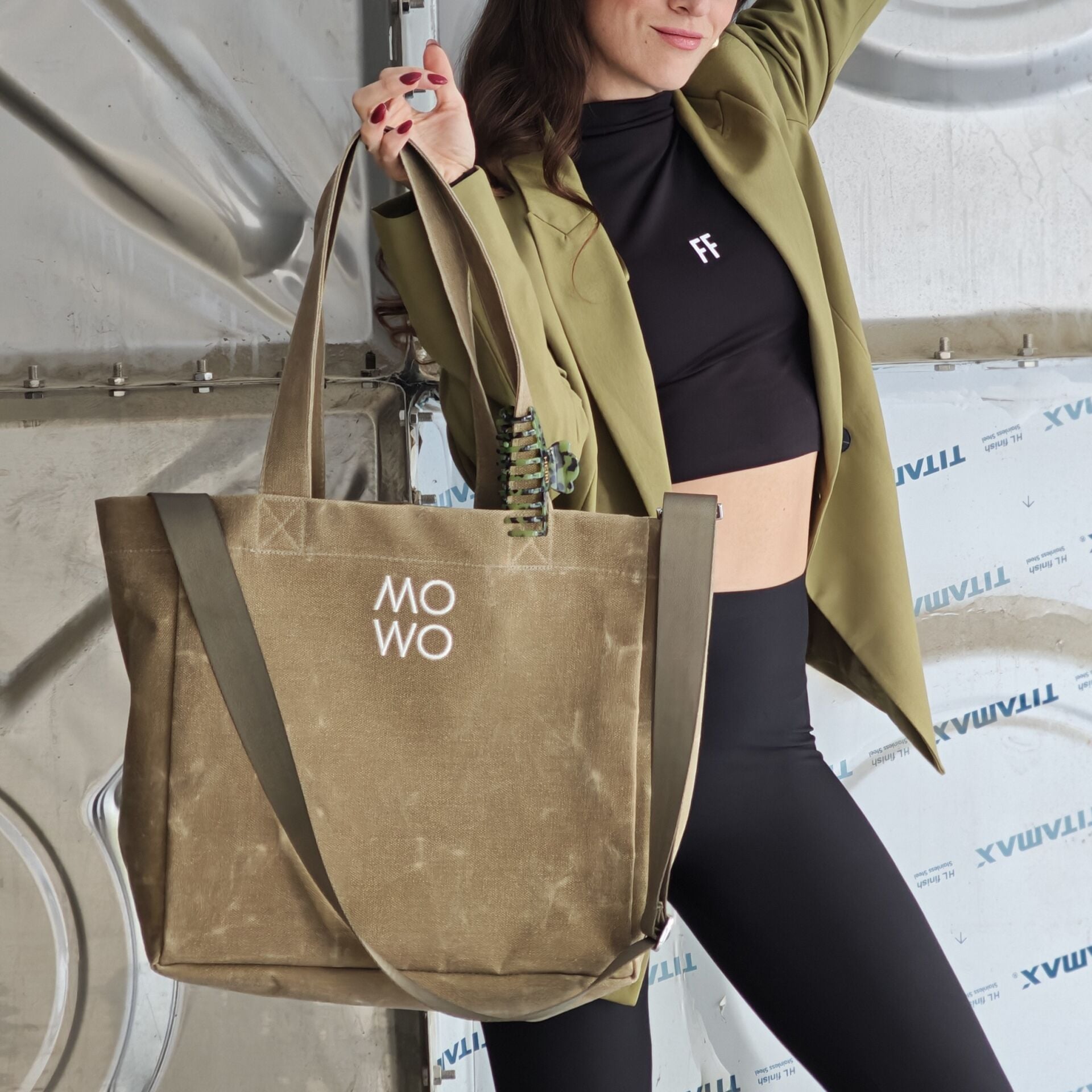 WAXED CANVAS HONEY MUSTARD MIDI BAG