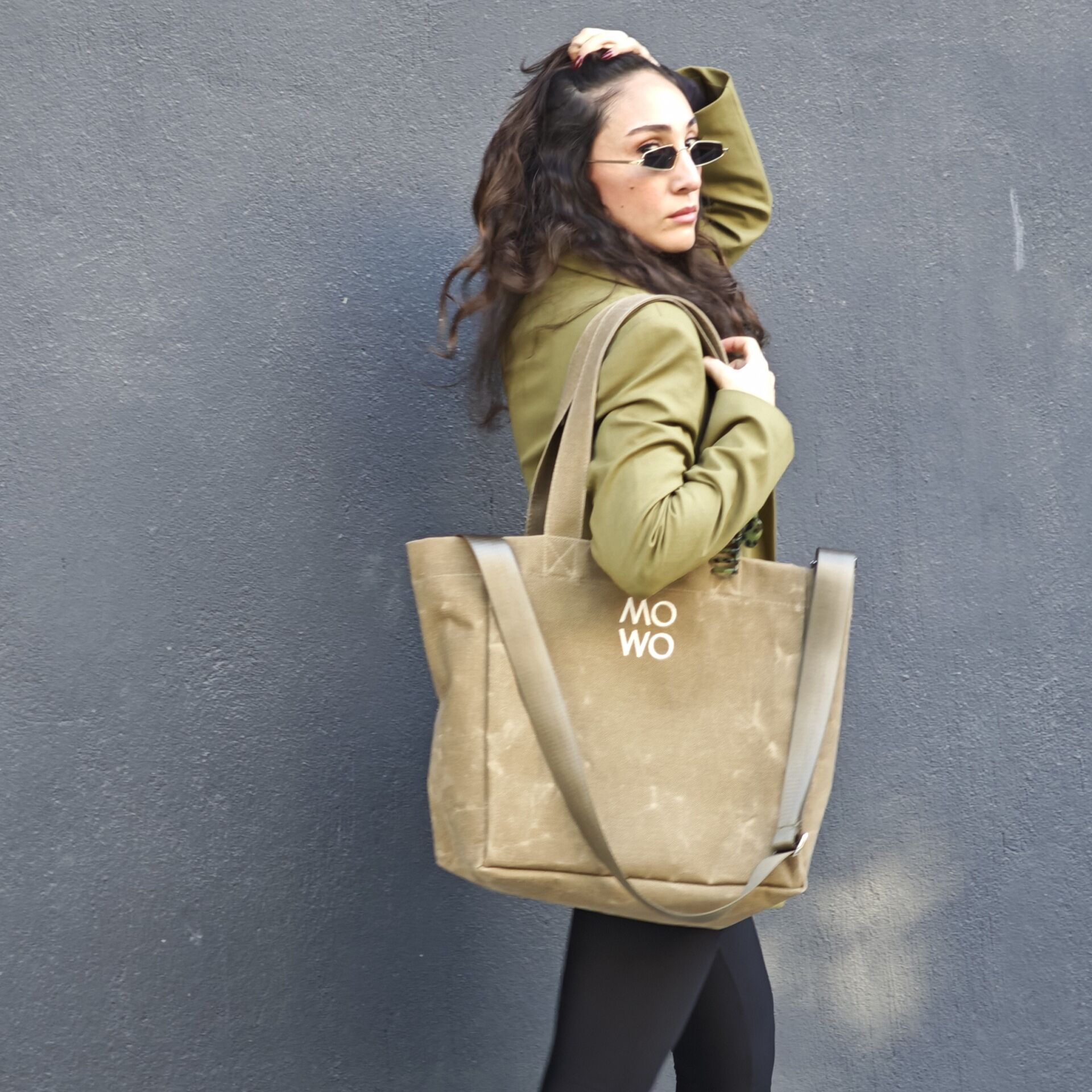 WAXED CANVAS HONEY MUSTARD MIDI BAG